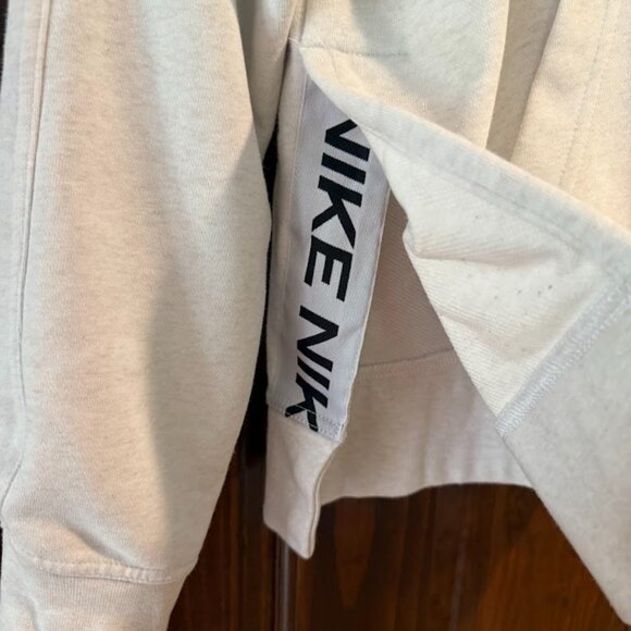 Nike Cream Hoodie with Side Vents, Size Medium - Picture 4 of 6